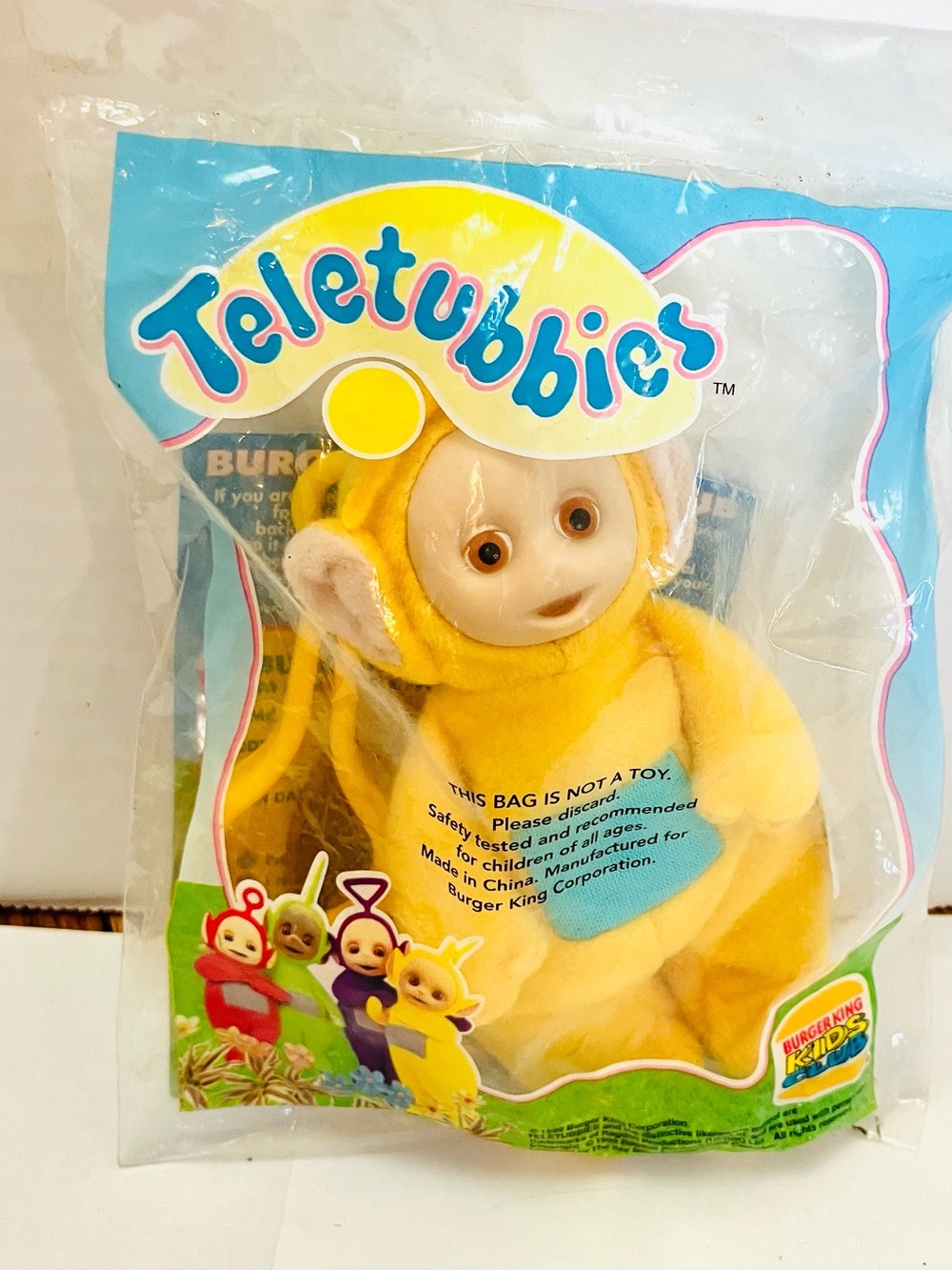 Burger King 1999 Teletubbies Laa Laa Beanbag Clip Toy 4.5in Sealed